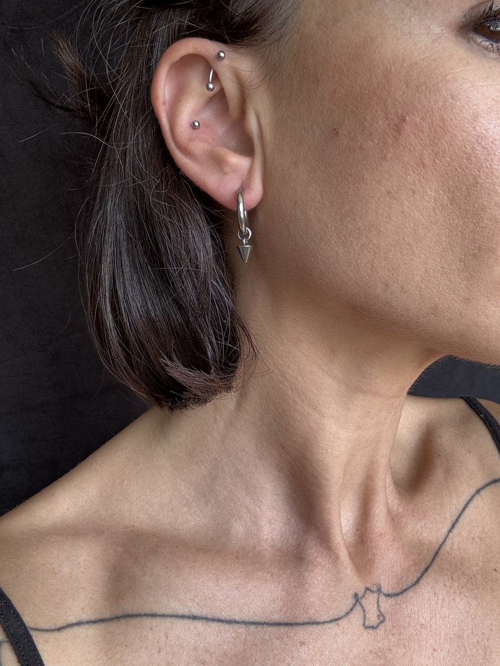 Single Pebble Spike & Coil Hoop Earrings