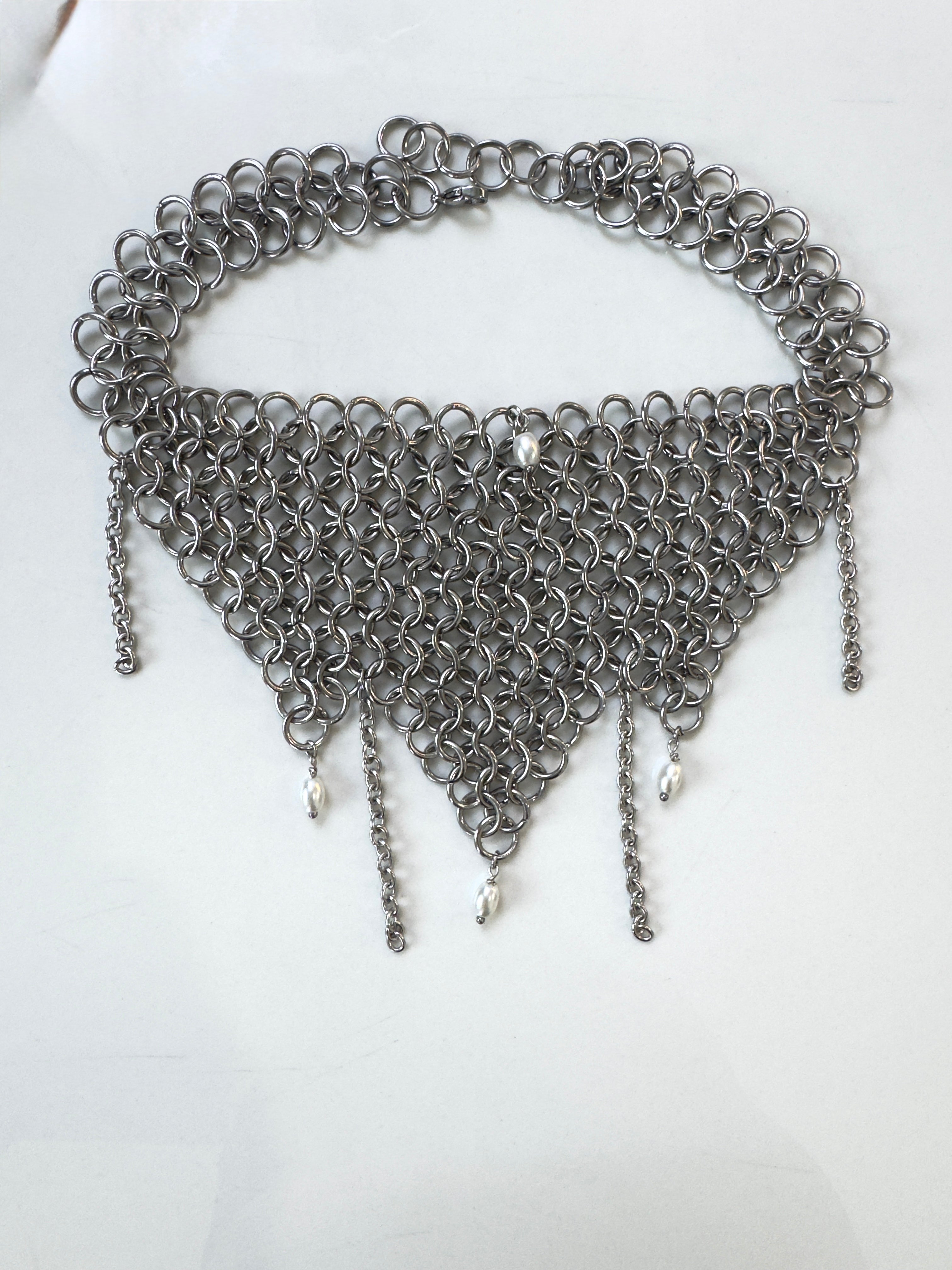 Chainmail & Pearl Collar