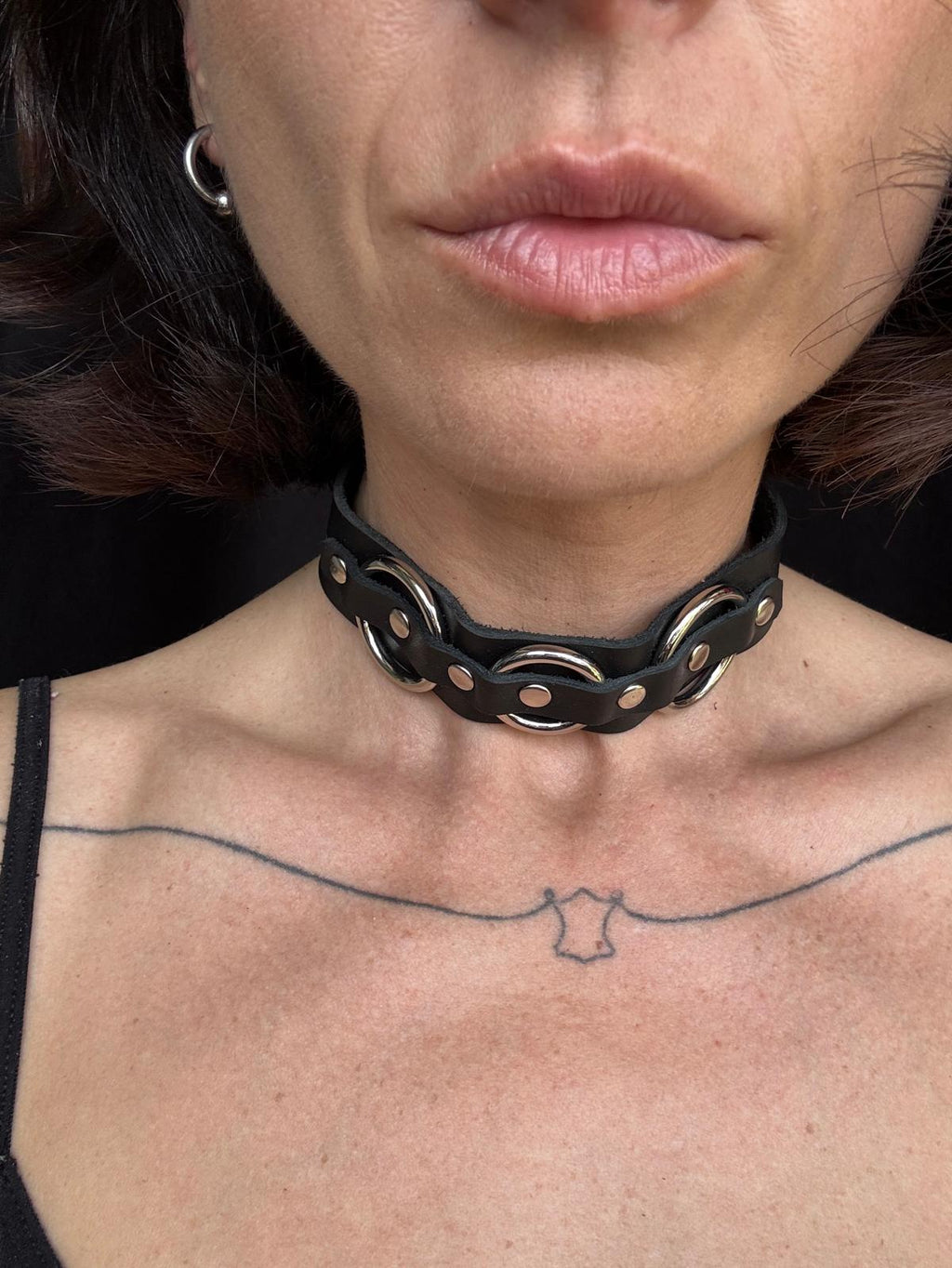 Orbit Leather Choker