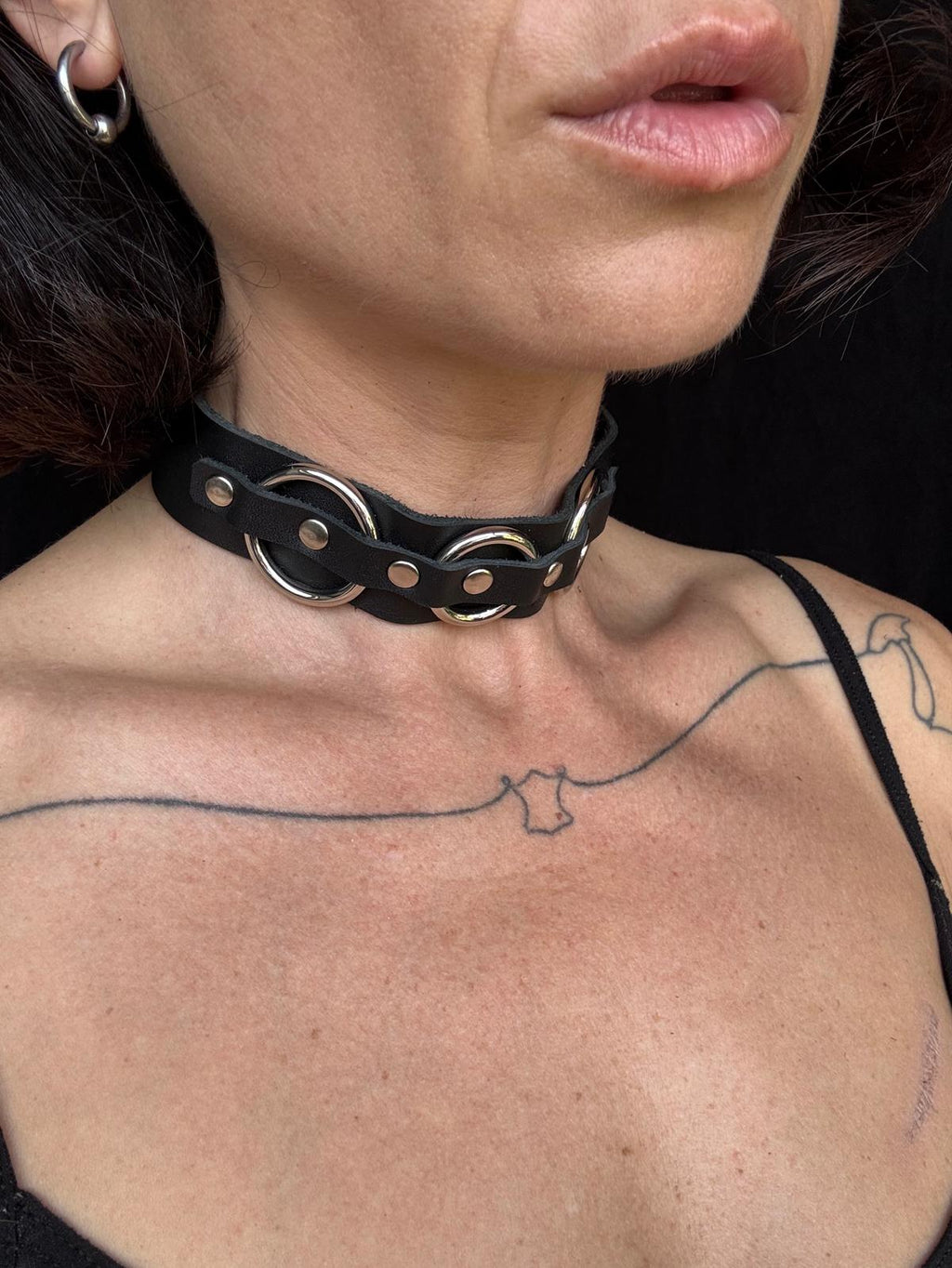 Orbit Leather Choker