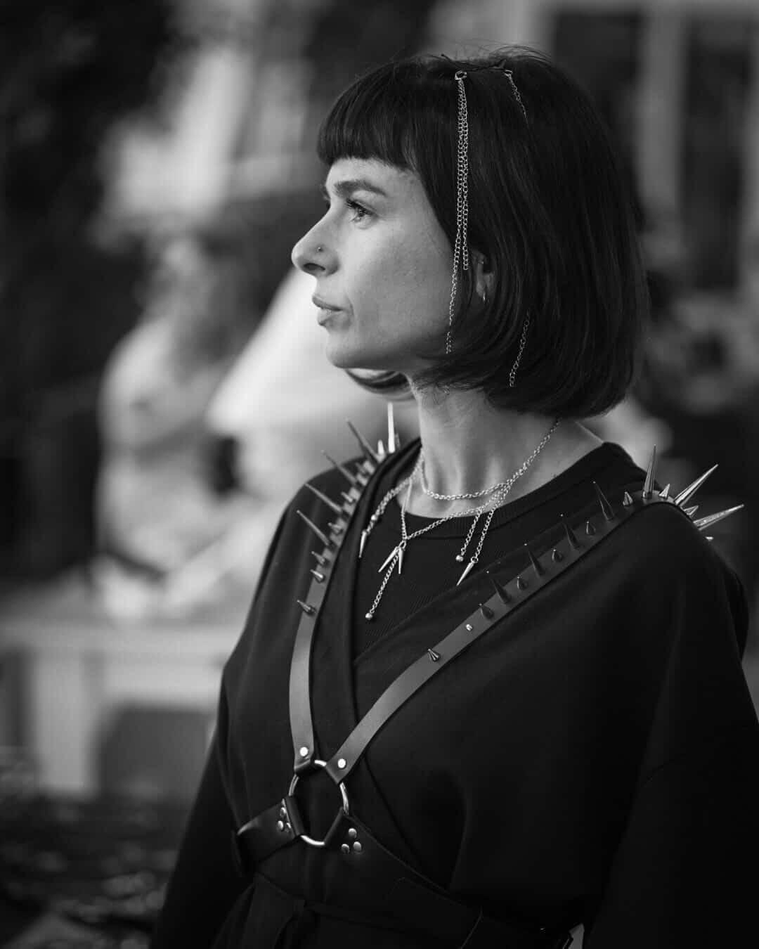 Leather harness with shoulder spikes