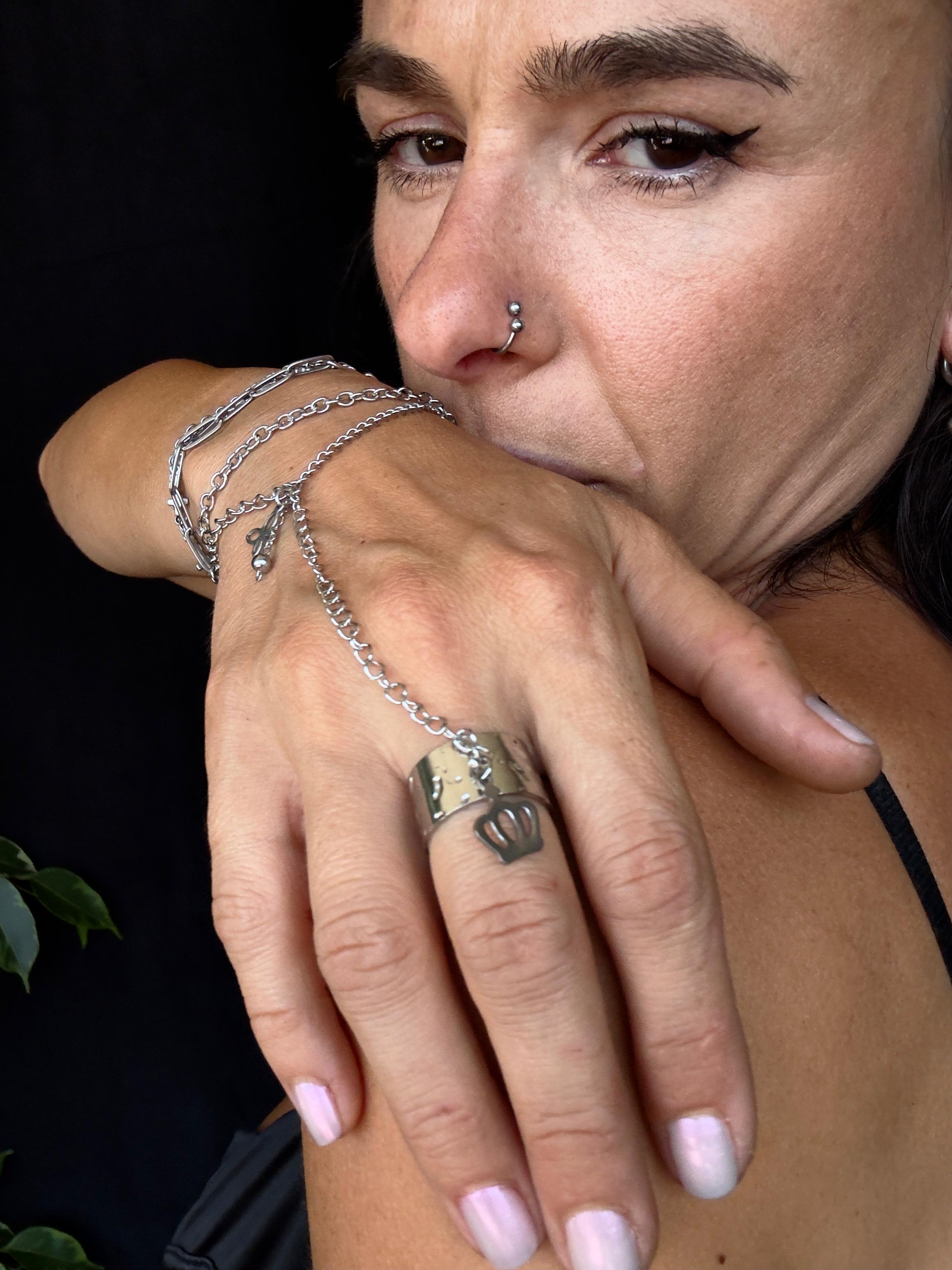 Vein Ring Bracelet